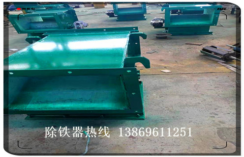 管道除鐵器，管道除鐵器使用維護(hù)說(shuō)明_內(nèi)部構(gòu)造結(jié)構(gòu)圖_管道除鐵器使用維護(hù)說(shuō)明工作原理_安裝示意圖 